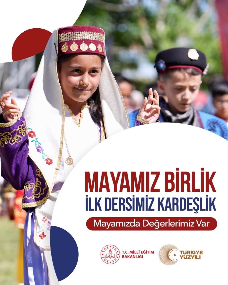 ER10DEM8's tweet photo. #İlkdersimizkardeşlik https://t.co/7fLnPIkASk