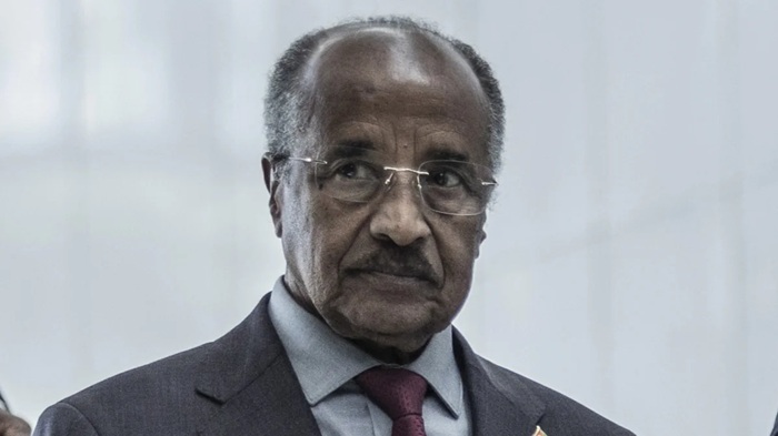 addisstandard's tweet photo. News: #Eritrea accuses #UAE of pursuing ‘port imperialism’ across #Africa

Eritrea has accused the United Arab Emirates (UAE) of pursuing what it described as “port imperialism” across Africa, amid growing competition over strategic ports and military influence in the Horn of Africa and the #Red_Sea.

In an exclusive interview with Middle East Eye (MEE), Eritrean Foreign Minister Osman Saleh questioned the UAE’s expanding involvement in ports across the region, saying African countries should ask why #Abu_Dhabi maintains port facilities in several locations.

“The UAE has port facilities everywhere in the region, and African countries have to ask why,” Saleh told MEE. “Is it just for economics? No.”

UAE-based #DP_World and #AD_Ports Group have stakes in or manage facilities in #Egypt, #Tanzania, #Somaliland and #Puntland. MEE noted that the UAE’s port expansion has also faced setbacks, including #Djibouti’s cancellation of a DP World concession in 2018 and Sudan’s termination of a 2022 agreement involving a proposed $6 billion port project.

Saleh said Eritrea rejected a UAE request around 2016 to establish a military base on an island in the #Dahlak Archipelago. “We didn’t want DP World [in Eritrea],” he told MEE. “We do not want any foreign power to have a ‘hub’ in Eritrea.”

Eritrean officials also expressed concern over what they described as growing UAE-#Israel convergence in the Horn of Africa, particularly in relation to #Ethiopia and Somaliland.

Saleh linked these concerns to Ethiopia’s renewed interest in securing Red Sea access and its expanding ties with the UAE, while accusing Israel and the UAE of converging around Somaliland.