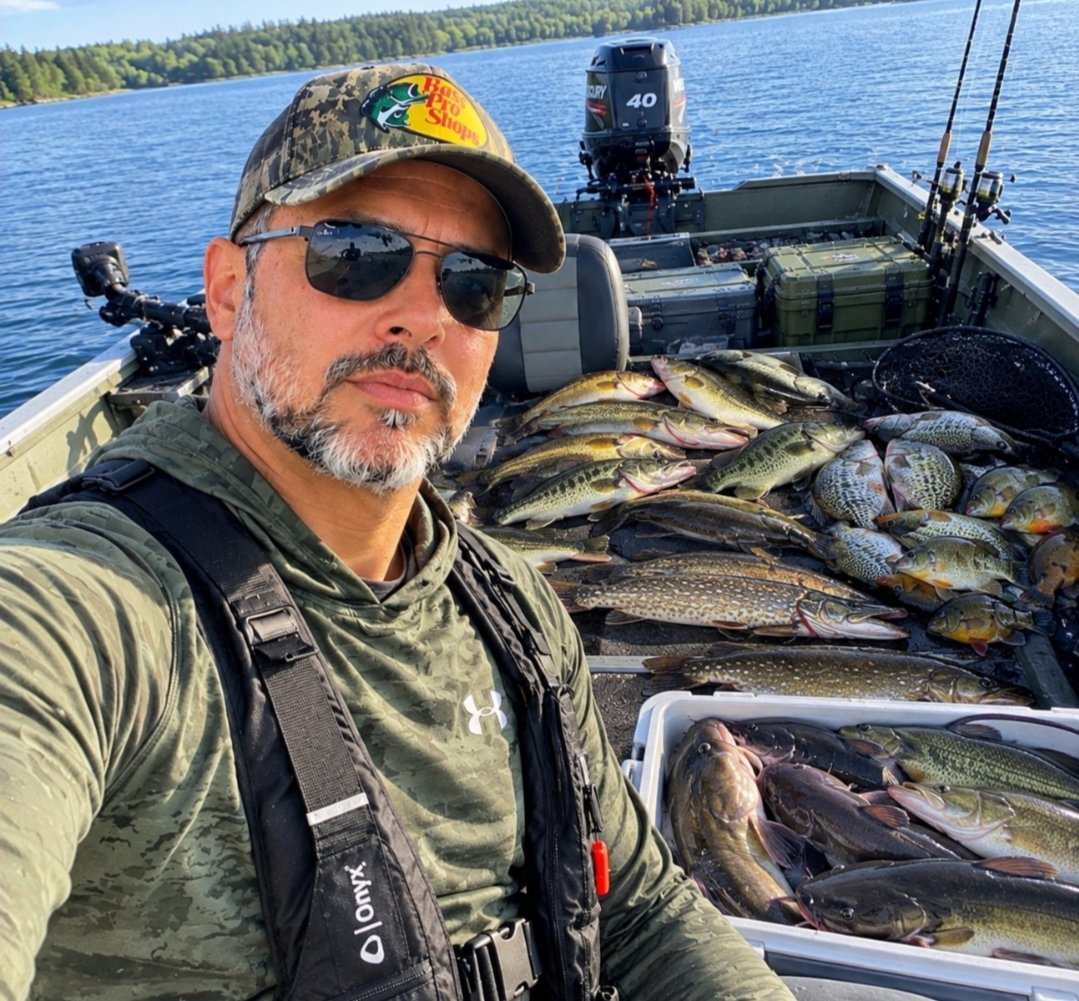 RamsonFred01's tweet photo. 🎣 A day on the lake well spent! Nothing beats the peace of open water, fresh air, and the thrill of a great catch. Today’s haul came in all shapes and sizes—definitely a fishing trip to remember! 🐟🌊
Grateful for the outdoors, good moments, and the stories that come with every cast. Tight lines! 🎣💪
#Fishing #LakeLife #GoneFishing #OutdoorLife #FishingTrip #GoodTimes