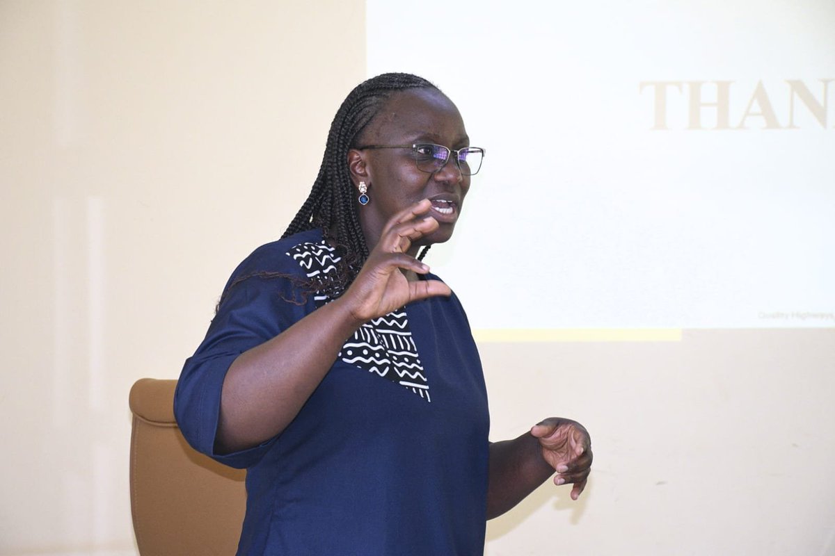 KeNHAKenya's tweet photo. KeNHA Deputy Director, Research, Innovation and Knowledge Management, Eng. Dr. Victoria Okumu sensitised North Rift Region staff on the Authority’s Research, Innovation, and Intellectual Property Policy, emphasising the importance of identifying, protecting, sharing and... https://t.co/RkFX2iGGkZ