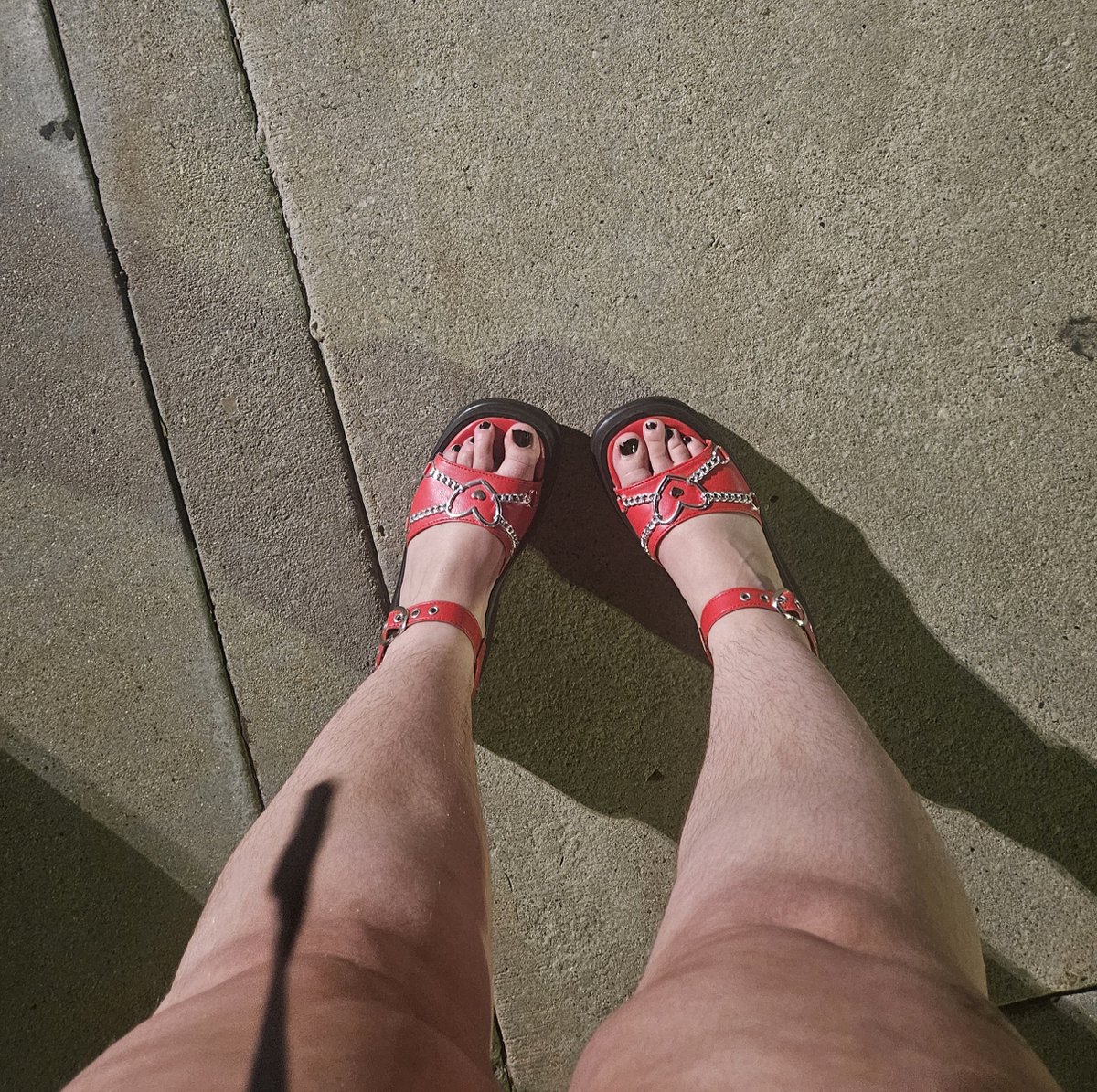 BlueGirlsFeet's tweet photo. @FeetFinder Had to stop and take a pic https://t.co/uy1fwxQbi1