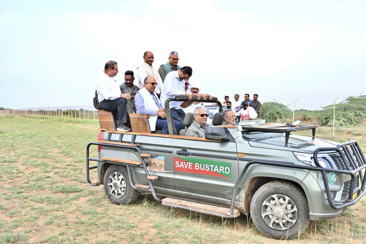 byadavbjp's tweet photo. Visited the Great Indian Bustard Habitat in Naliya, Kutch today. Reviewed the ongoing efforts for providing maximum protection to the Great Indian Bustard (GIB) with special focus on comprehensive conservation and habitat-management measures in the GIB landscape of Kutch.

Apart from playing an indispensable role in maintaining a healthy ecosystem, GIB serves as a unique cultural symbol of India's arid heritage.

To ensure GIB is protected, India is laying great emphasis on its conservation.

Towards that end, today inaugurated the Soft Release Centre for GIB in the facility. The Soft Release Centre is equipped with infrastructure designed to support the conservation, monitoring and gradual adaptation of GIBs to the natural environment.