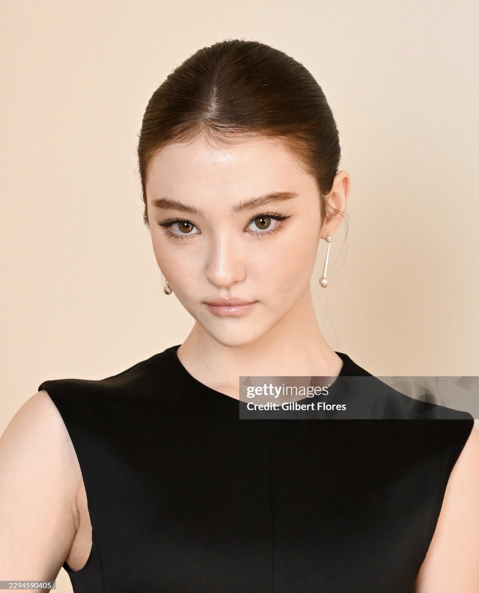 Hay719_'s tweet photo. #ELLA in Getty images looking so beautiful. 💜✨
ELLA AT COS AW 26
#ELLAxCOSAW26 #ELLA https://t.co/XVQPxKWGCS