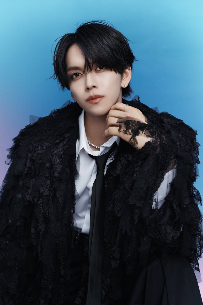 mazzel_official's tweet photo. •─────⋅⊱♰⊰⋅─────•

　    MAZZEL 5th Single
　　          "Touch"
　      2026.10.21 Release

•─────⋅⊱♰⊰⋅─────•

Member's Solo Photo
#EIKI

#MAZZEL_Touch
#MAZZEL https://t.co/1KJ7Bml6us
