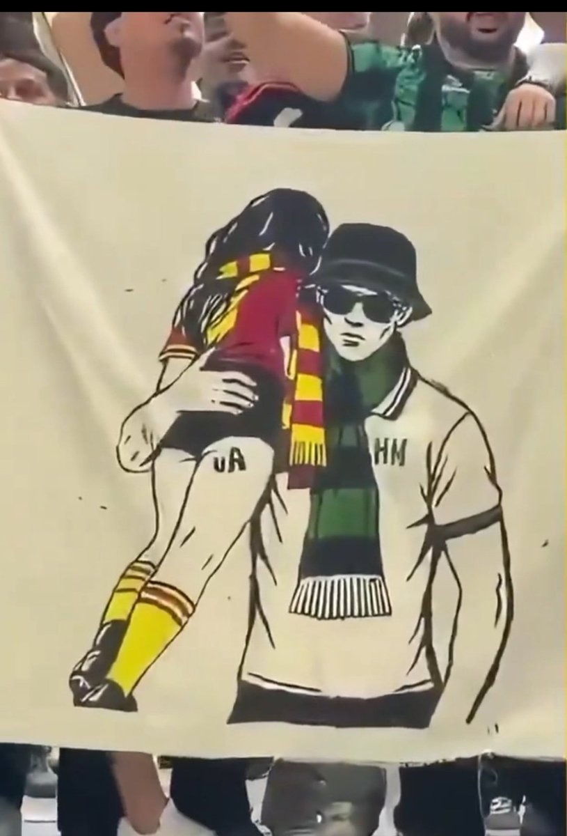 mmavidevrim1940's tweet photo. Rakip olmak başka, kadını aşağılamak başka!

Biz Adana Demirspor tribünlerinden söylüyoruz:
Kadın bedeni sizin tribün savaşınızın malzemesi değildir. Cinsiyetçiliğin karşısında, kadınların mücadelesinin yanındayız!

Tribün bizim, mücadele bizim.
Kadınlar yalnız değildir! https://t.co/EPLyk25mbs