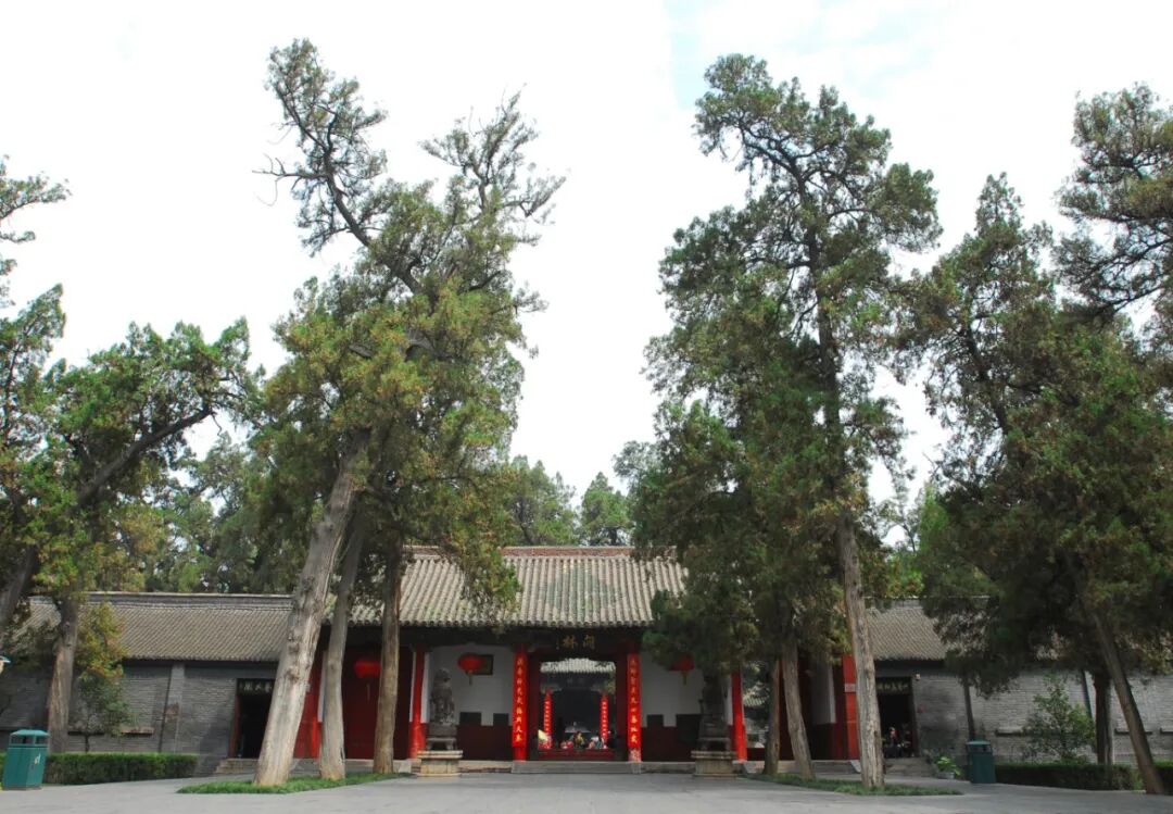 lyguanlin's tweet photo. 仪门 https://t.co/P8QR8fLQbQ
