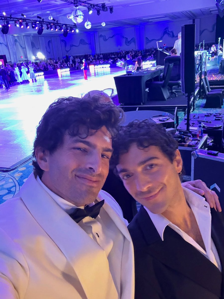 mammeilvolovers's tweet photo. #Repost @edoferragamo
Orlando, what a night. ⚡️
Proud to have served as Musical Director for USDC 2026, bringing together an incredible lineup of talent, including the amazing @ilvolo for a night I won’t forget.
Months of work behind the scenes
#usdc #ilvolo #nessundorma https://t.co/sFzZXqD0sr