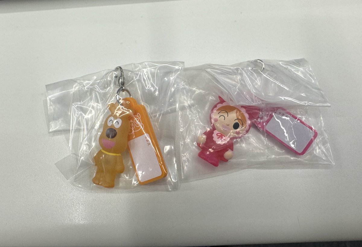 QlFn6's tweet photo. あんぱんまん アンパンマン めじるしアクセサリー

［譲］あかちゃんまん、めいけんチーズ

［求］アンパンマン

都内手渡しのみになります！
よろしければ、ご検討よろしくお願いします🙇 https://t.co/czFgsT8mhE