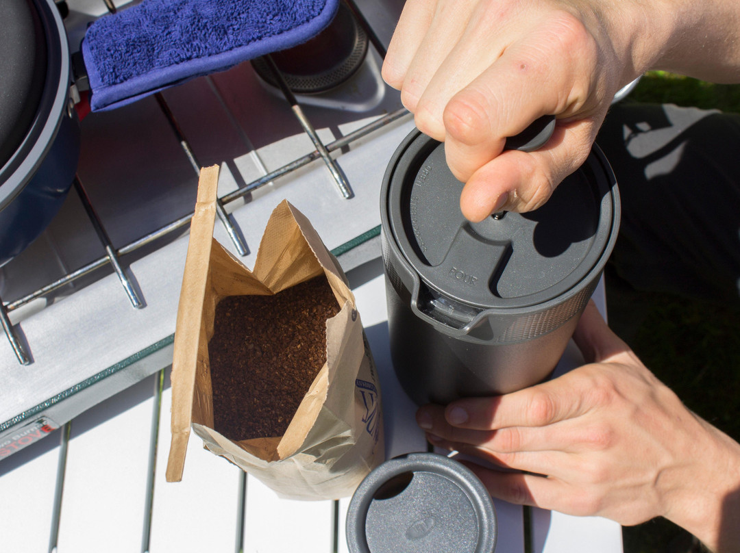 JeaneCance3aut's tweet photo. Tried the new foldable portable coffee brewer this morning—fresh barista-grade coffee anytime, anywhere Game changer.  #NewExperience， https://t.co/KguzoAf7OR
