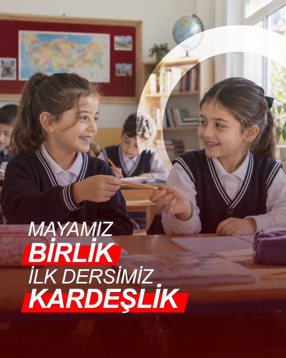 farukyelkenci's tweet photo. Mahallede, sokakta, bahçede, okulda, sınıfta ve her yerde;

Mayamız birlik ilk dersimiz kardeşlik!

#İlkdersimizkardeşlik