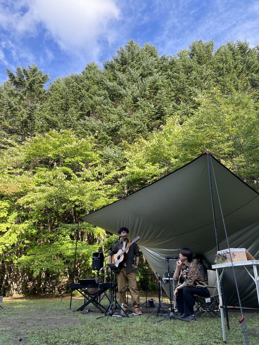 bzoutdoorgarden's tweet photo. YOHAKUCAMPにご来場くださったみなさま、出演者のみなさま、ありがとうございました！
お天気にも恵まれて最高の1日でした！
キャンプ場にぴったりの音楽とBBQ
おかげ様で大繁盛！そしてゆい&amp;さと写真を撮り逃してしまいました💦ごめんなさい🙏
@watanabestasc 
@post_yui 
@STEPPING_S https://t.co/l7m2Icg2pp