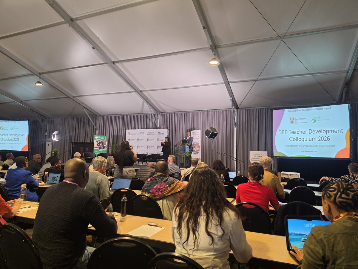 SchoolNetSA's tweet photo. @DBE_SA Teacher Development Colloqium @VVOBsouthafrica @DGMweli welcome focused on whether teachers have the support they need to help our children to be their best selves @SchoolNetSA @Omashani https://t.co/Qq66KPdLnU