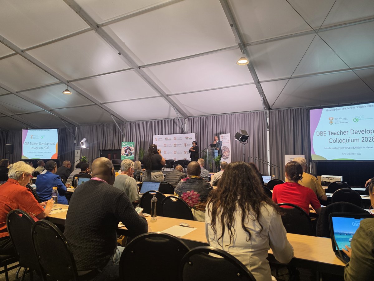 SchoolNetSA's tweet photo. @DBE_SA Teacher Development Colloqium @VVOBsouthafrica @DGMweli welcome focused on whether teachers have the support they need to help our children to be their best selves @SchoolNetSA @Omashani https://t.co/Qq66KPdLnU