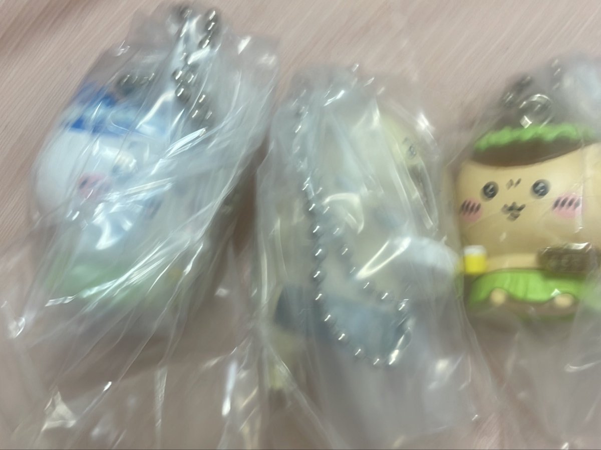 997_YN's tweet photo. @051Hc 何回もすみません！
ハチワレもありましたので、
3:2で交換は可能でしょうか？ https://t.co/mlzxwKWHAs