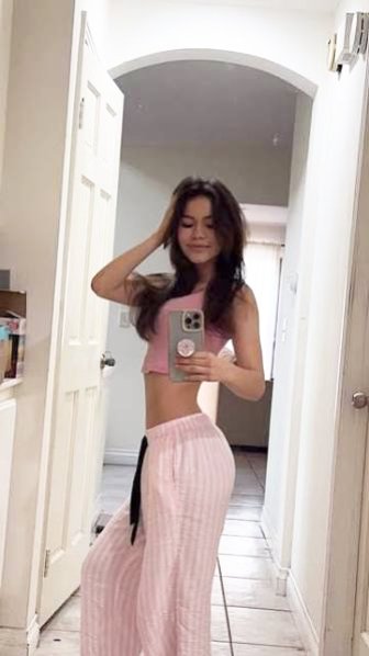 Jamie_USofA's tweet photo. Sophie Rain is the new #miakhalifa miakalifa 

i am using my “sin” money this week to clear
Alina Rose loves teasing us 🏖️🤩
Sophie Rain was built perfectly by God.
filter leak
#SophierainSpidermanVideo #SophierainLeak #Sophierain #Sophie

Full Video❤️❤️👇
https://t.co/nChJTwZI12 https://t.co/6mqSHDVEp1