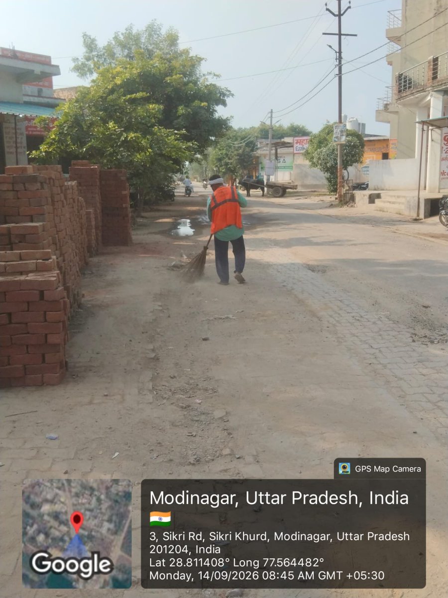 ModinagarNagar's tweet photo. 🧹 वार्ड नंबर 4 में स्वच्छता अभियान
मोदीनगर नगर पालिका के सफाई कर्मचारियों द्वारा वार्ड नंबर 4, सभासद श्री गुलाब सिंह जी के वार्ड में डोर-टू-डोर कूड़ा कलेक्शन, रोड एवं नालियों की साफ-सफाई की गई।
Modinagar Nagar Palika Parishad
#SwachhModinagar #SafaiAbhiyan #DoorToDoorCollection https://t.co/jAoboCv66c