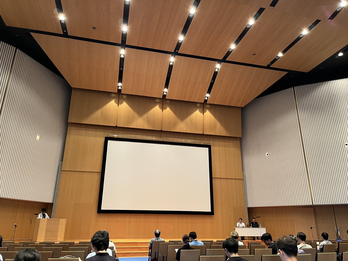 SN_star_ppd's tweet photo. 今日から4日間、日本惑星科学会2026年秋季講演会 at 新潟に参加しています！🪐
来月のMMX打ち上げに絡めてか、会場には火星の模型も👀
https://t.co/yrXAAsgtp5 https://t.co/EG1ygJVq1p