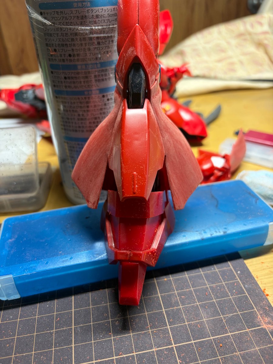 Ha4shi_me's tweet photo. ダミー作りで「あれじゃない、これじゃない」をした後

嫌なモコモコは脛側に集中してたから
ふくらはぎ側は後回しにして、手元で合わせやすいようにした。

何より、ゴチャってるのがとにかく嫌

一旦休憩 https://t.co/l1s0utYUCh