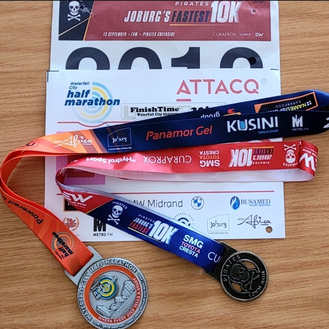 TheYandzz's tweet photo. #MedalMonday https://t.co/pszNU72Rn0