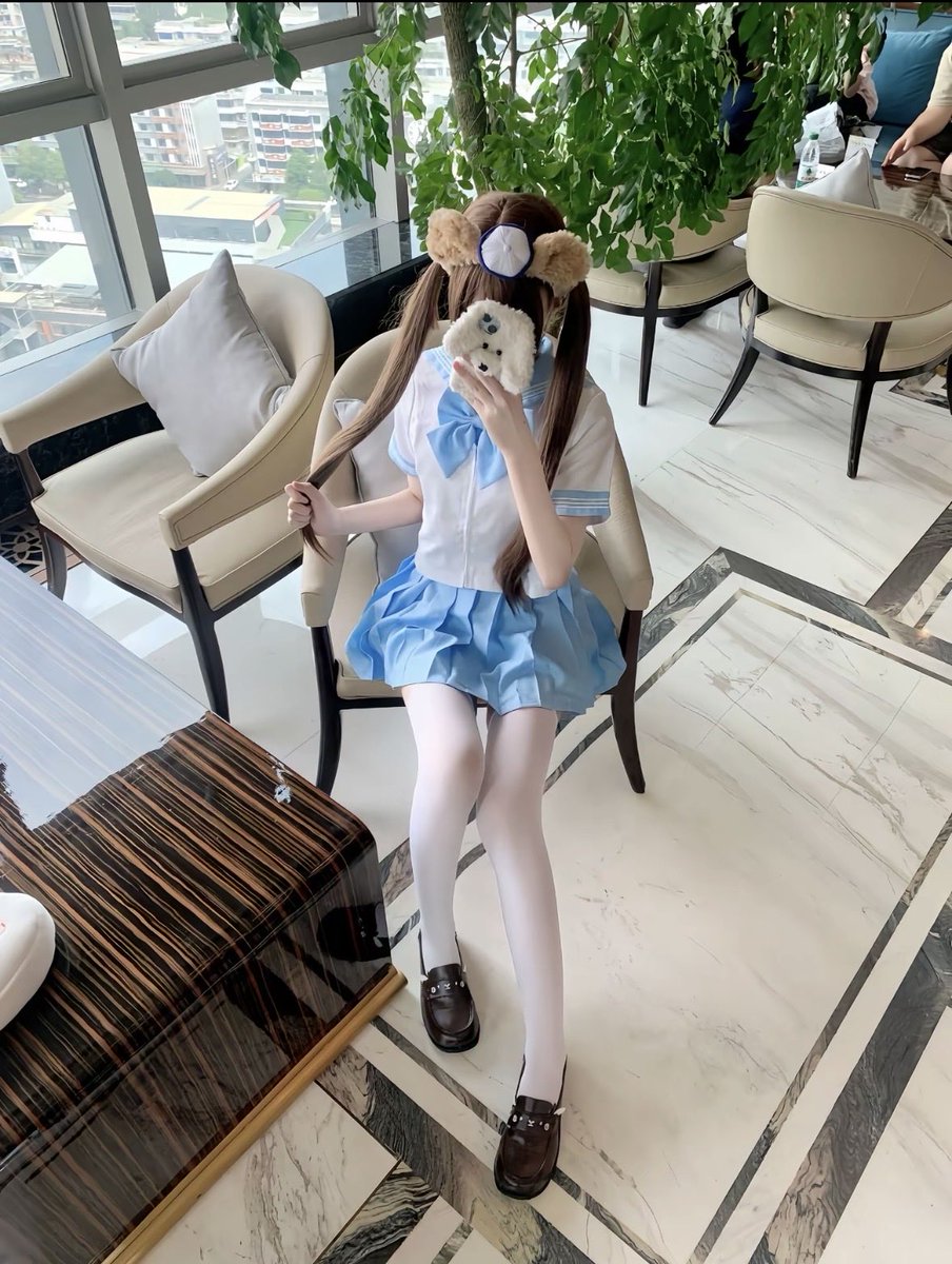 VendB33337's tweet photo. 爸爸不要放过这只小狗 https://t.co/DByqtUrHL9
