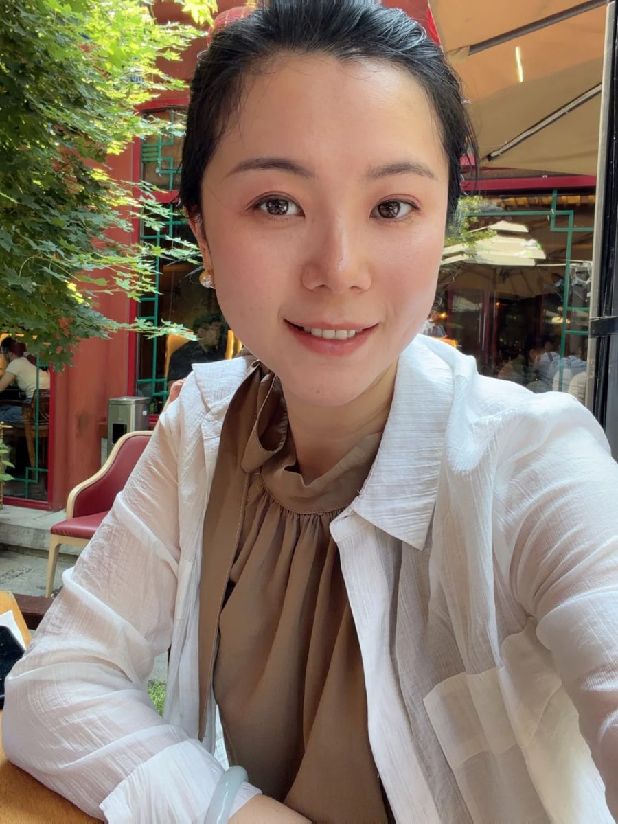 JBiggsMM's tweet photo. 30多岁正是女人最饱满的年纪，不仅要心态年轻，生理上更需要充分的释放与滋润。懂克制，更懂享受，这才是不老的秘密。 https://t.co/LZSKpPWw1d