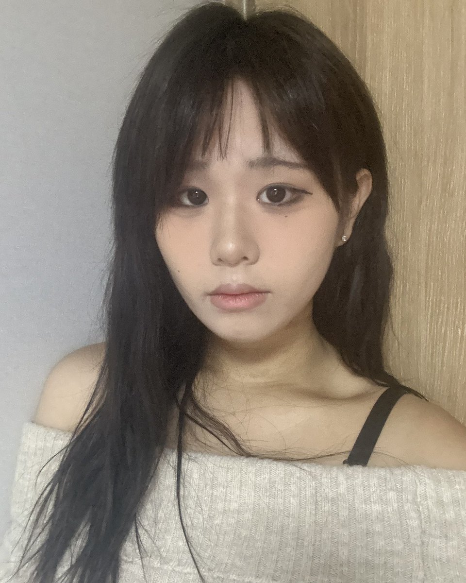sky_tg09's tweet photo. 🐈‍⬛
#트젠 #쉬멜 #시디 #여장 #trans #cd #femboy https://t.co/MW4nu9gEX2