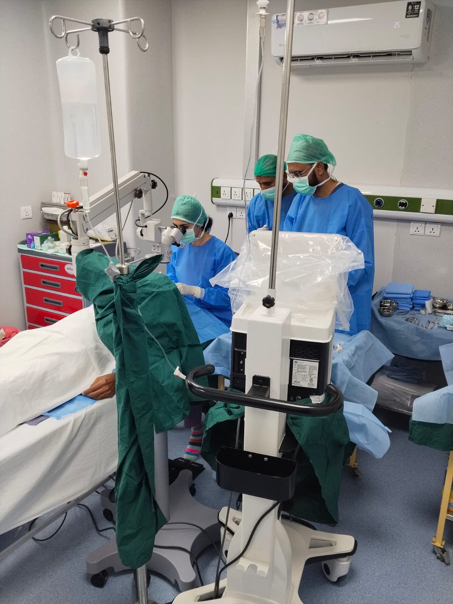 murtazawahab1's tweet photo. Alhamdolillah cataract and ancillary ophthalmology surgeries have commenced at KMC’s Spencer Eye Hospital 🧿🙌 https://t.co/iBraQOvHqZ