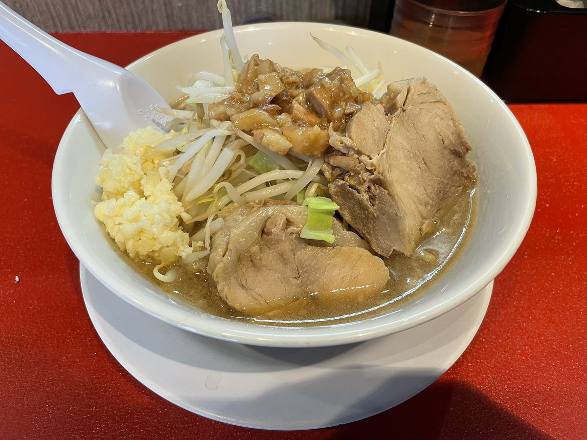 subeteAlright's tweet photo. 健康食や野菜も入っとるし https://t.co/a7tZ1t7AnC
