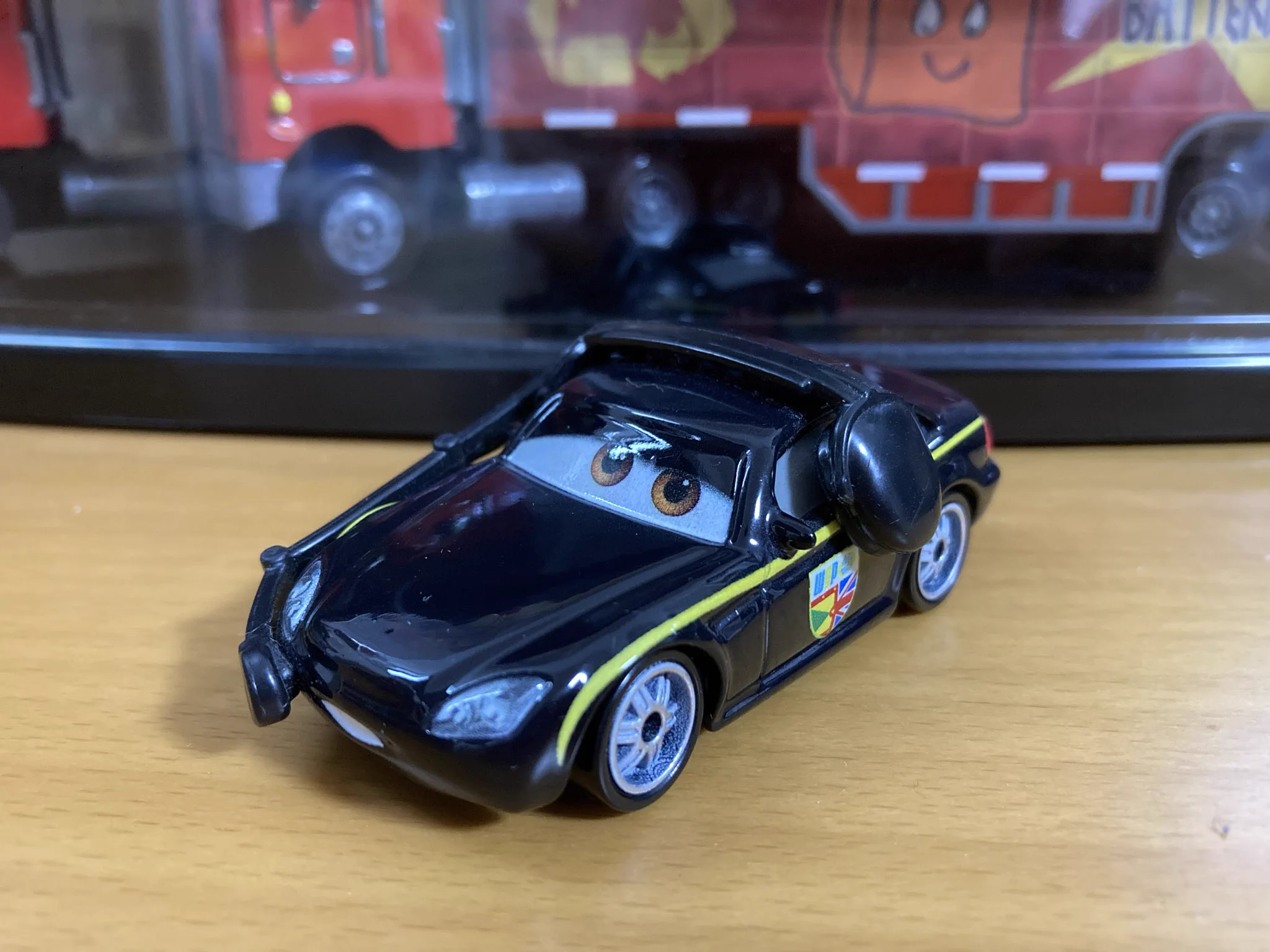ディズニーカーズ マテル新品 SYNTHETICラバータイヤ装着 ハミルトン カーズ好き⚡️ på X: 