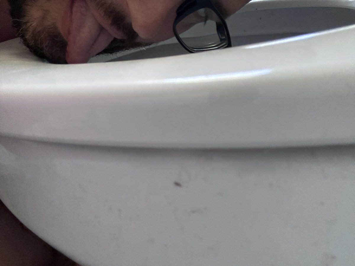 Frances68158980's tweet photo. @jimhtjk toilet‑swine’s Twitter https://t.co/Ux9HjpKGoY