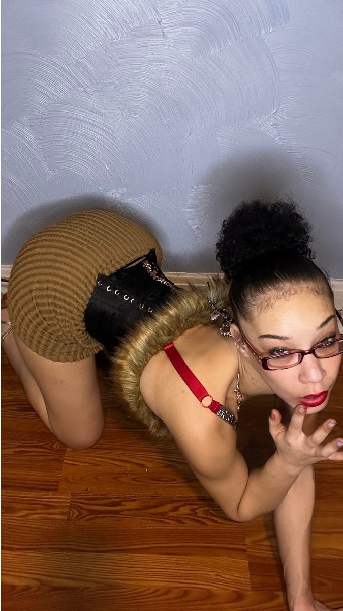 Delphirae_Xo's tweet photo. 🥵🔥#DarkSide #Fetish #FootFetish #FinancialDomination
#CashSlave #Tribute #AlphaFemale #DominantWoman
#Submissive #Obey #WorshipMe #NSFWtwitter https://t.co/R5IF204StQ