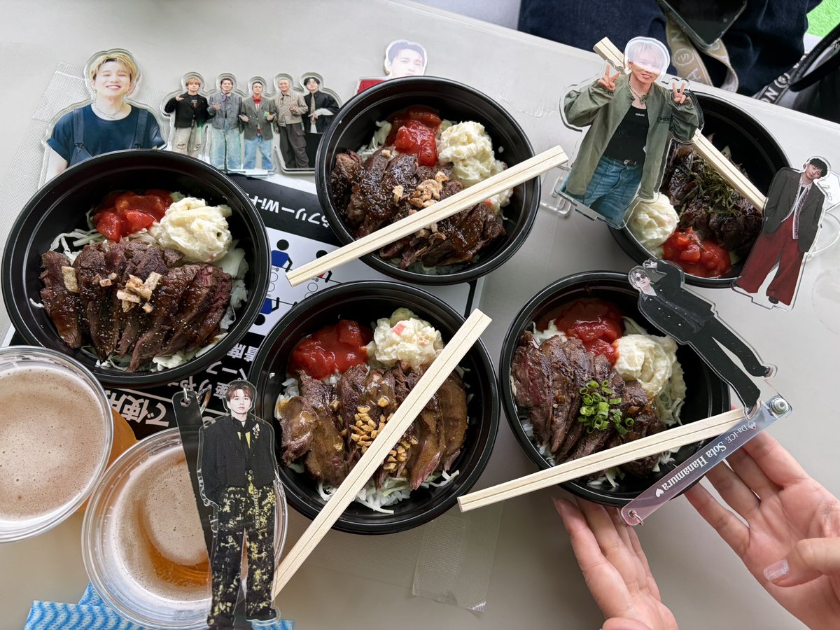 AlohaJunko's tweet photo. ロッキン2026
フェス飯〜🤭

最高〜！
毎週末フェス飯食べたい🤤
#ロッキン
#フェス飯 https://t.co/GkYjWzKRMb