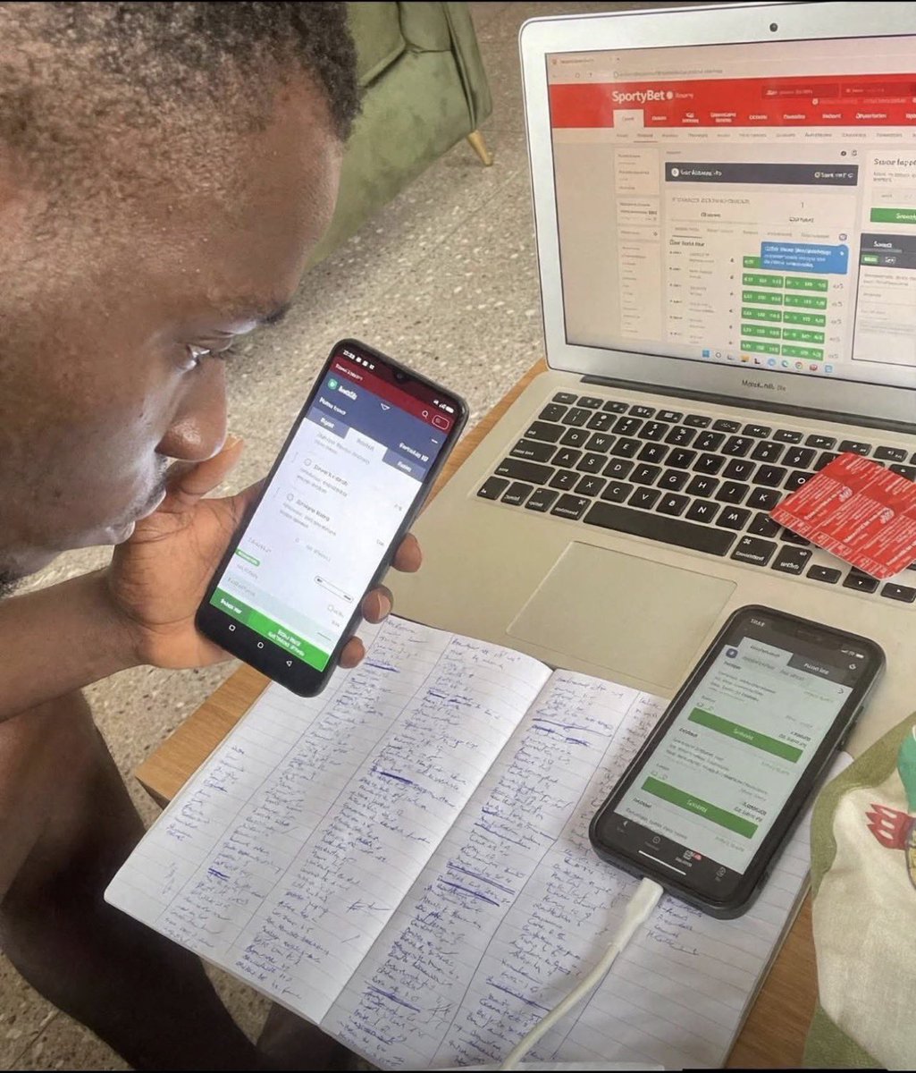 Ayozi11's tweet photo. I’m still learning from where this guy dey 😂 https://t.co/ASp4KeTMjj