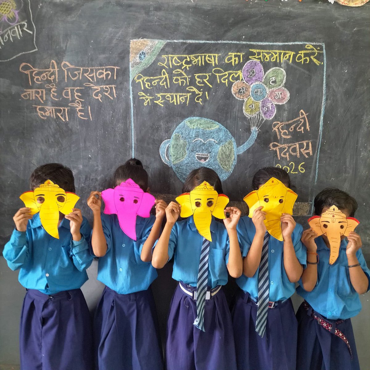 mkrtiwari_bjp's tweet photo. बिहार की नई शिक्षा नीति 

आधुनिकता भी, संस्कार भी व सनातन संस्कृति का विस्तार भी 

गणपति बप्पा मोरया https://t.co/dkqwq88XeF