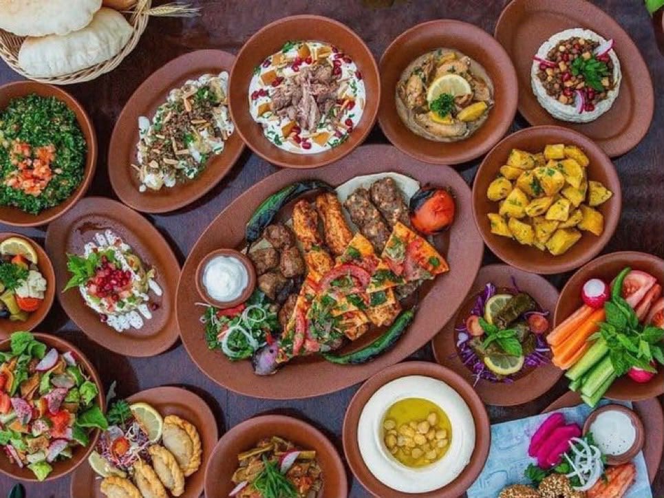 saudi_thai's tweet photo. مطاعم حلال في تايلاند تجمع بين الطعم والجودة 🇹🇭

احفظها لرحلتك القادمة ✈️

🥙 Marush Restaurant
🍽️ Layali Beirut
🐟 Mr. TUNA
🍔 Prime Burger

وش المطعم اللي جربتوه وتنصحون فيه؟ https://t.co/yJ4H0WnlH8