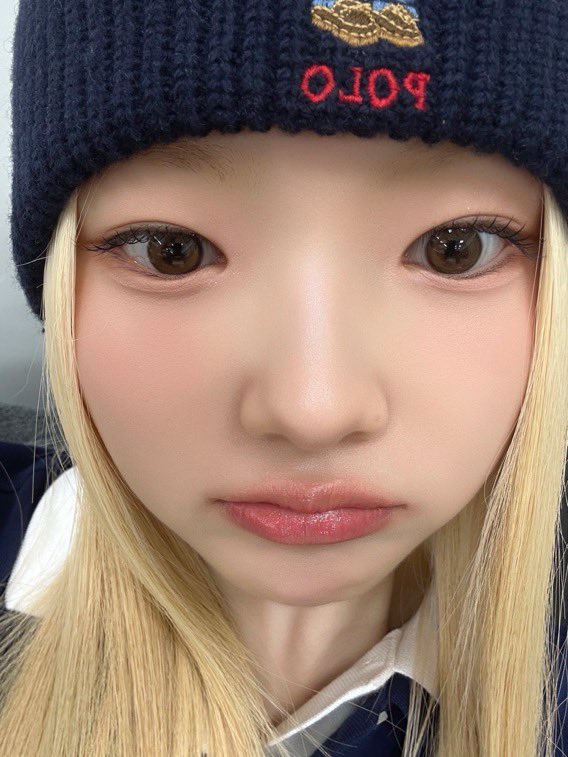 SEOHEEFRANCE's tweet photo. 📸 :: WVRS

#SEOHEE sur l’application !

#서희 #TUIDE #튜이드 https://t.co/X64iGbYthn