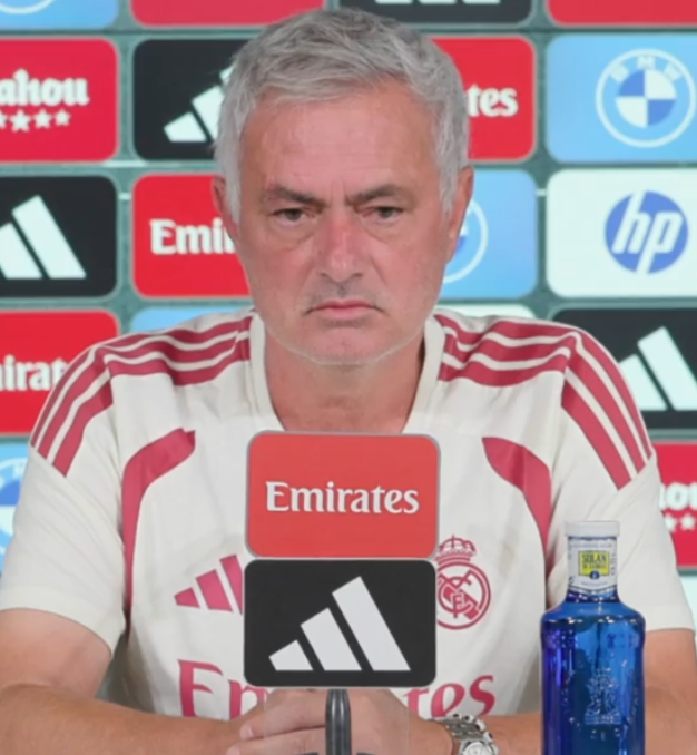 theMadridZone's tweet photo. 🚨 José Mourinho: "Arda Guler is a TOP, TOP player.

He has an incredible influence on the game, so much creativity, unbelievable vision, he stabilizes our play, he helps with the build-up, he helps us organize our attacks better, his final ball is great, he has unbelievable underlying stats.

He's really a TOP player."