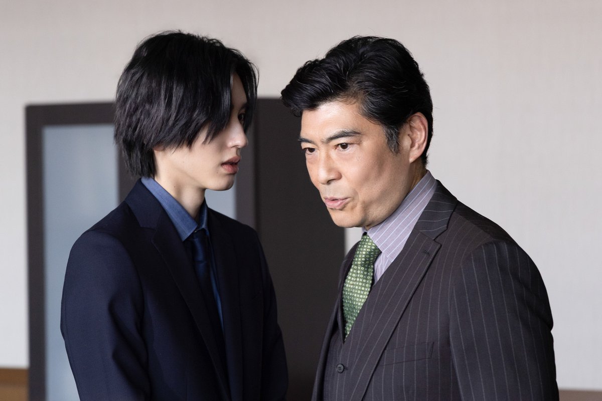 PrimeVideo_JP's tweet photo. 『M.I.S.S.I.O.N. 歌劇な潜入捜査官』 
本日より独占配信開始👮

刑事・松見奏多(道枝駿佑)は、
事件捜査のため 
女性に扮して芸術大学へ潜入捜査👠 

果たして無事に任務を遂行できるのか！？ https://t.co/5pAwi2zSYZ