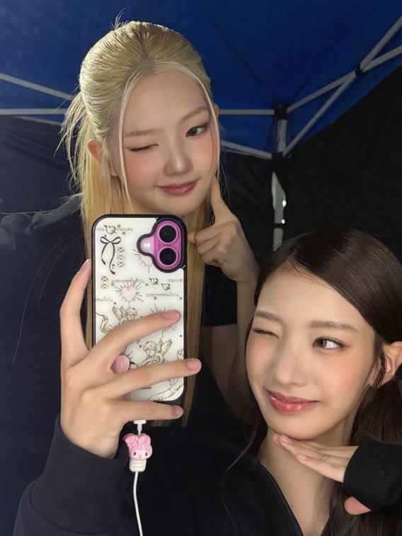 SEOHEEFRANCE's tweet photo. 📸 :: WVRS

#SEOHEE sur l’application !

#서희 #TUIDE #튜이드 https://t.co/giHQSBDc7d