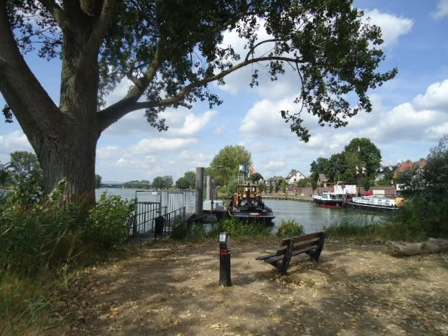 IsyPim40789's tweet photo. #Mook near the #Maas
Mookerheide, Mookerplas/Plasmolen #Limburg https://t.co/JcRZkCke3f