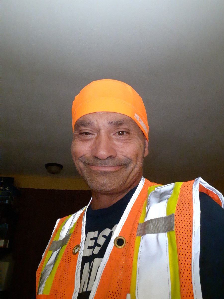 christowebb1's tweet photo. Time to go make that MONEY https://t.co/Vwo5VKVsXf