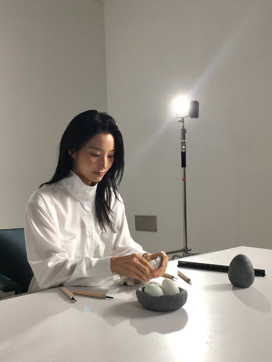 saerombubbles's tweet photo. Saerom Instagram Update
<260914> <saeromssee>

👩🏻‍🔬🌫️💙🕊️

#이새롬 #Saerom #LeeSaerom #배우 🍀🦊 https://t.co/lRNE7iOK7q