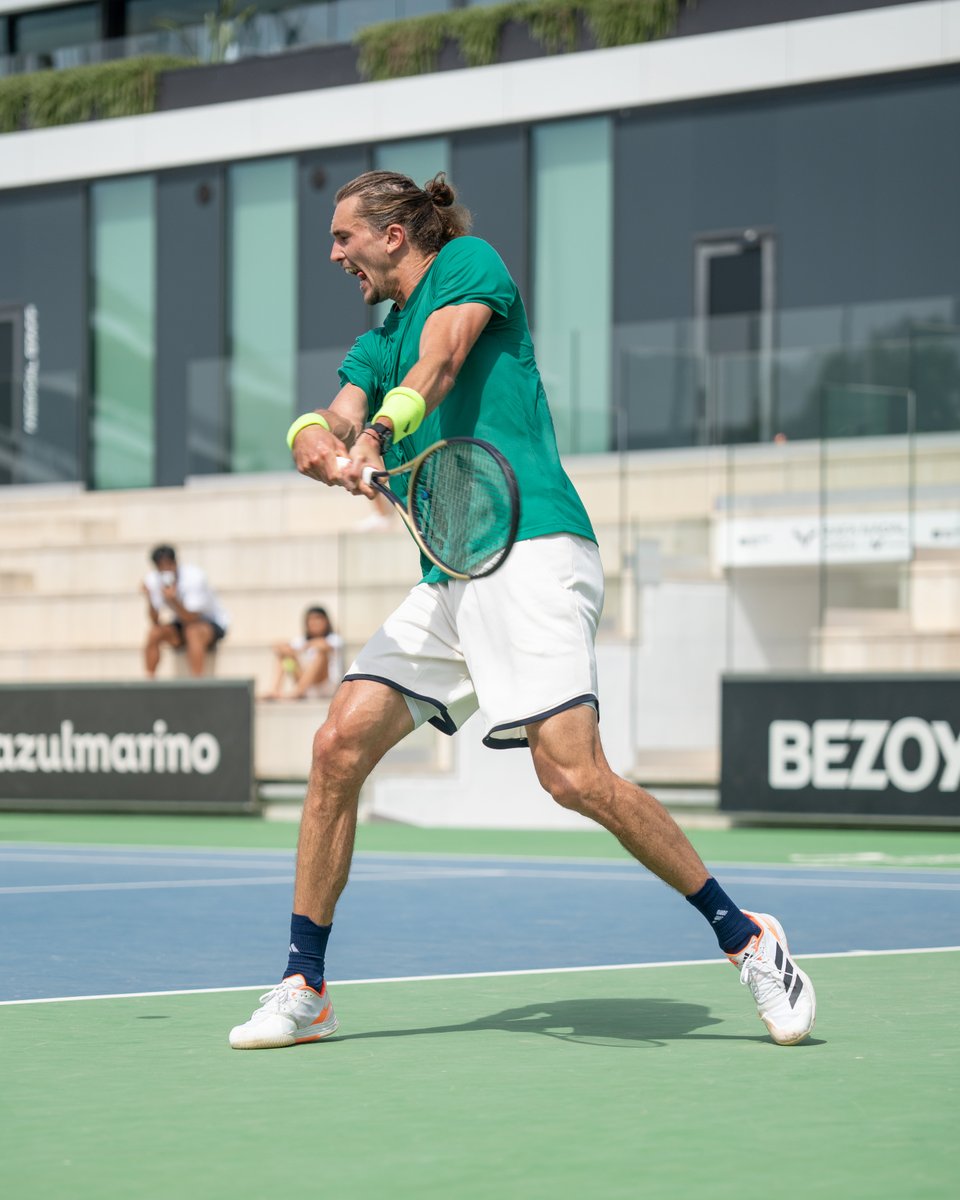 rnadalacademy's tweet photo. Congratulations, Sascha! 🏆🎾

What an incredible achievement. @usopen champion and your second Grand Slam title! 🇺🇸🔥

Enjoy the moment, champion! VAMOS! 💙 https://t.co/sMajBXPzWV