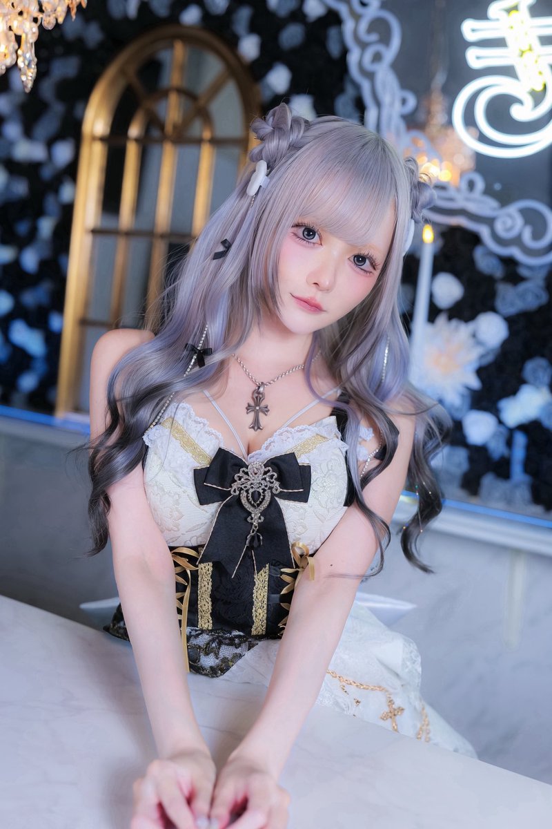 horikyuru_osaka's tweet photo. 🤍🪽 制服お披露目 🪽🤍

ほりきゅるオリジナル制服を着た
【 オーナー あめちょろち 】を公開❕🗡️

@ame__e @horikyuru_ame 

聖騎士×天使をイメージした
白黒ベースの制服です🤍

実物はもっとかわいいので、
ぜひ会いに来てください❕🪽

#ほりきゅる #大阪コンカフェ #コンカフェ https://t.co/wP35YxL4rC