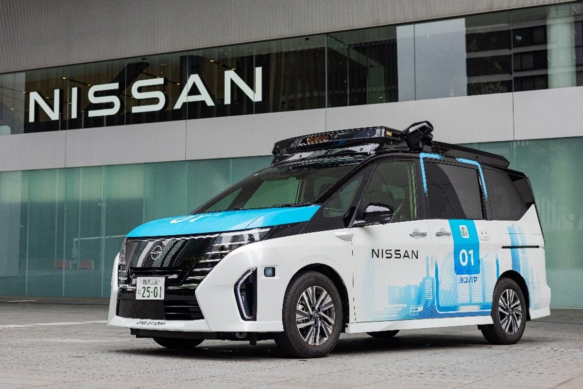 ktai_watch's tweet photo. みなとみらいで自動運転車10台、KDDIが遠隔監視の通信品質を検証 https://t.co/vGyDzFDdSZ https://t.co/1z4GWcYkYA