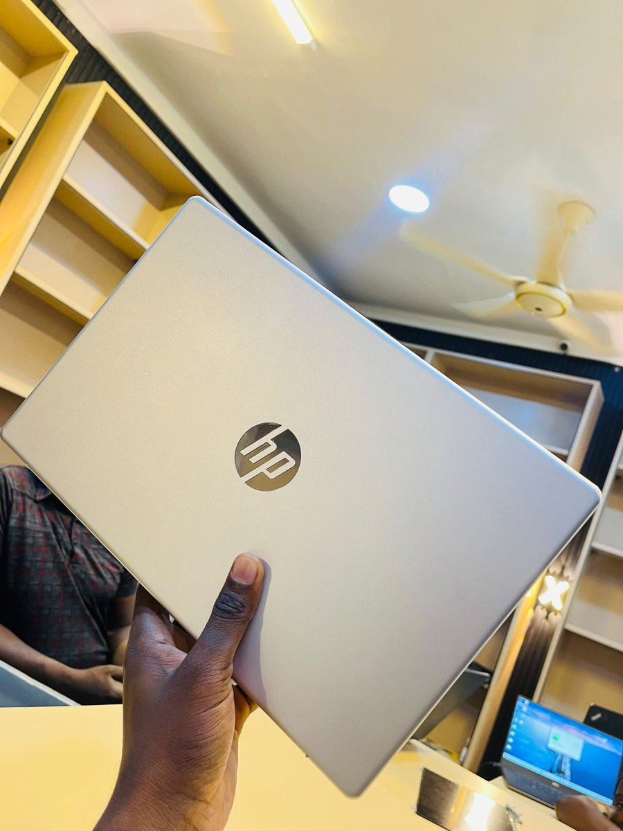 wvcomputer's tweet photo. Hp Laptop 14 
Intel Corei5 
13th generation 
512gb SSD 16gb RAM 
Keyboard Light 
Webcam 
Intel Iris(R) Xe Graphics
DM to get the price https://t.co/fLhagmcHEW