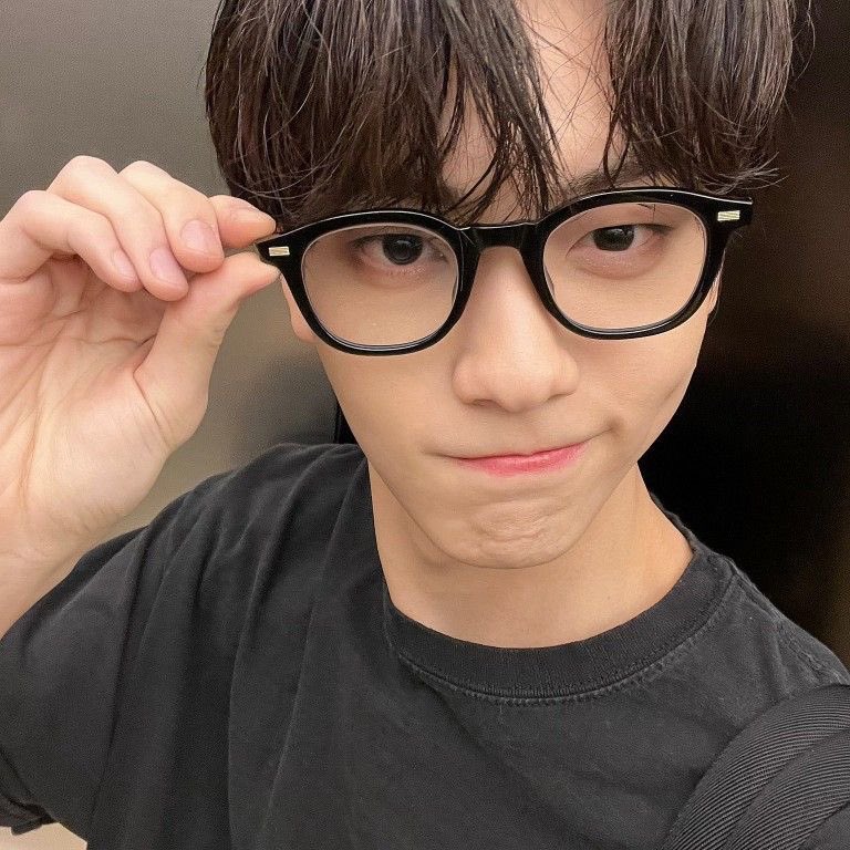 csbshour's tweet photo. soobin going •_• https://t.co/wMrsCt3Qv4