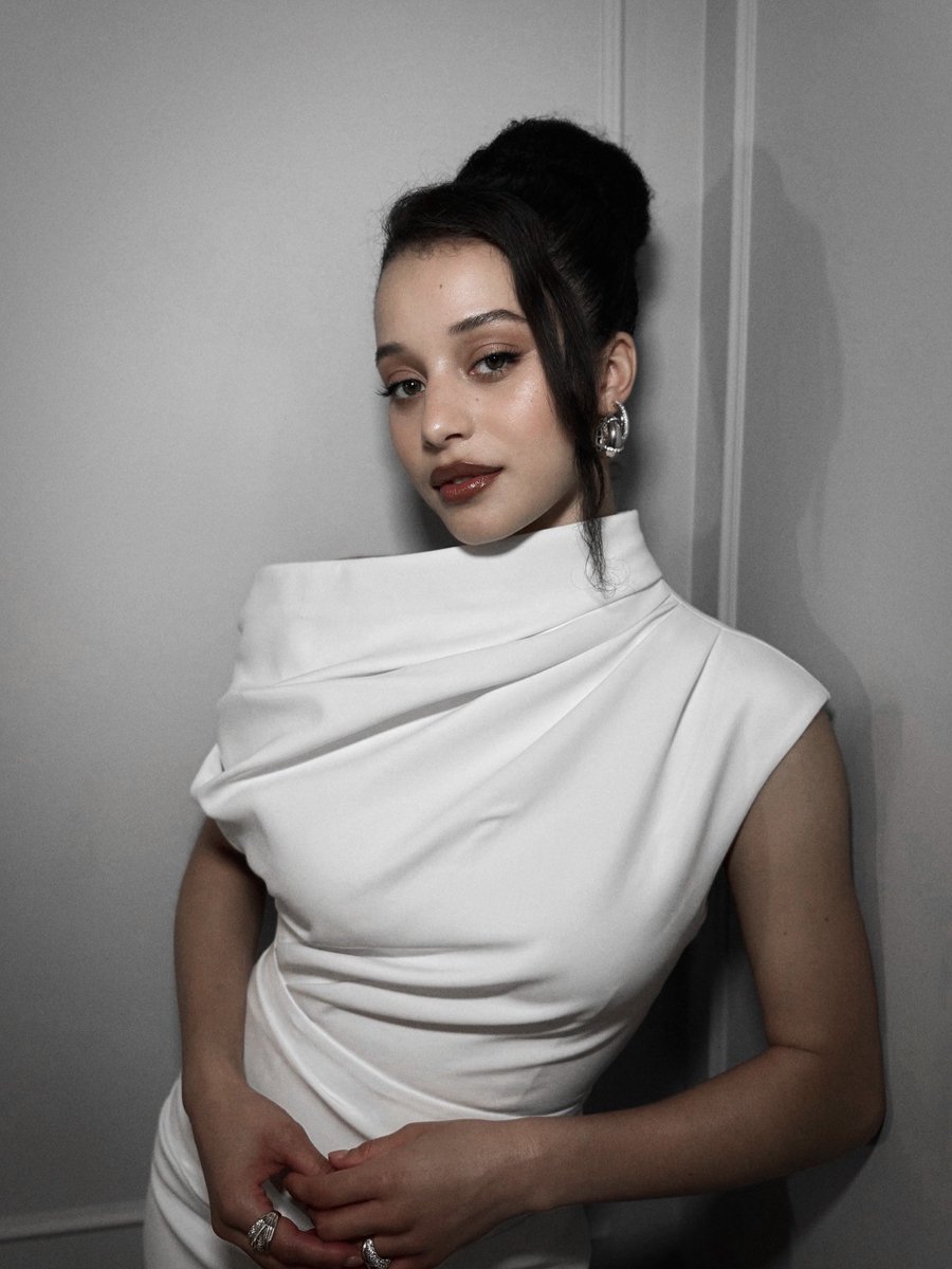 moonxfdesire's tweet photo. https://t.co/qwBVtmUAJt