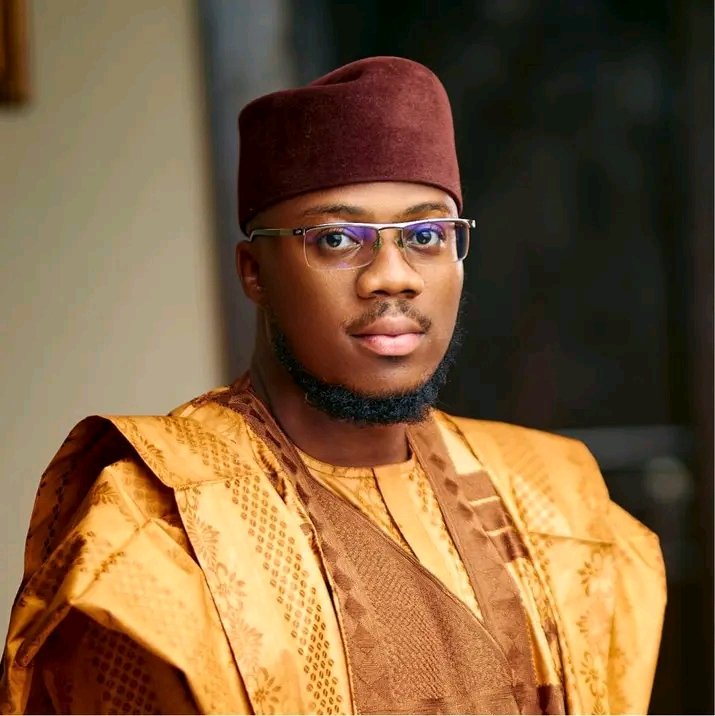 Muhamma32777496's tweet photo. Holding a position of power does not make someone a true leader. Service, helping the community, and positive results are what define a genuine leader. ✊
Gidan Amana Akida https://t.co/5SYtBQG5PK