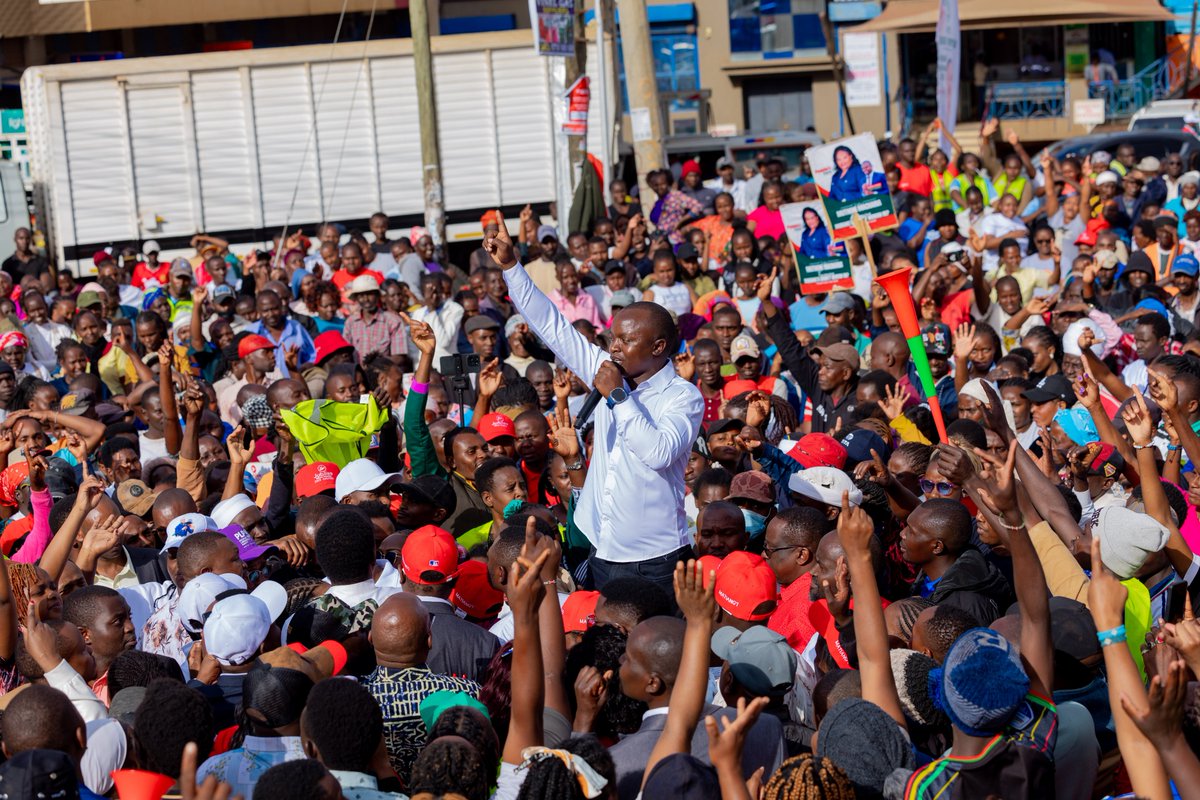 TitusNjauMbuchu's tweet photo. Kenol was lit! 🔥🇰🇪

We must work together to build the great country we all deserve—one founded on unity, opportunity and dignity for every Kenyan.

People’s Party &amp; the entire United Opposition to the world! 🌍💪

#Kenol #PeoplesParty #UnitedOpposition #Kenya https://t.co/Zs2ul6xenk